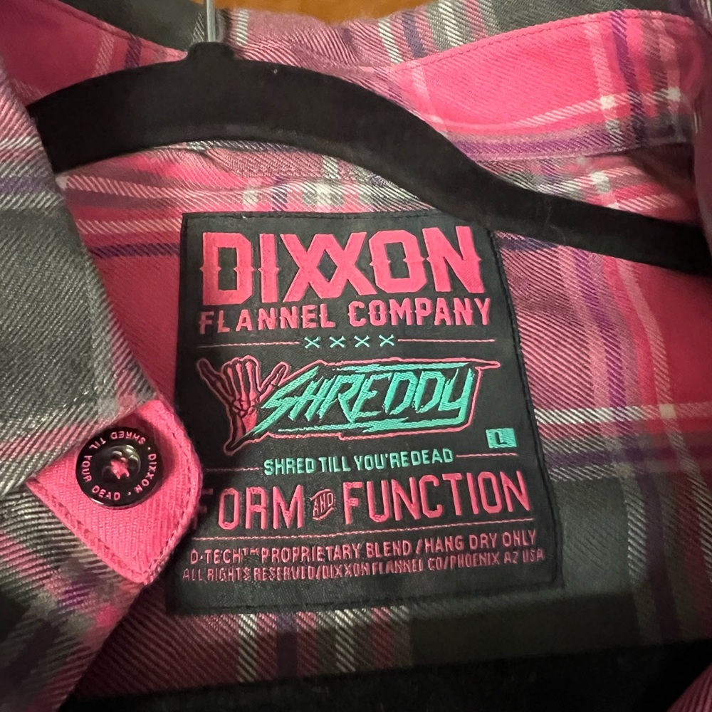 Very lightly worn Dixxon Shreddy! Size women’s large